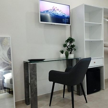 Agatha Modern Elegant Rooms SantʼAgata di Militello Zewnętrze zdjęcie