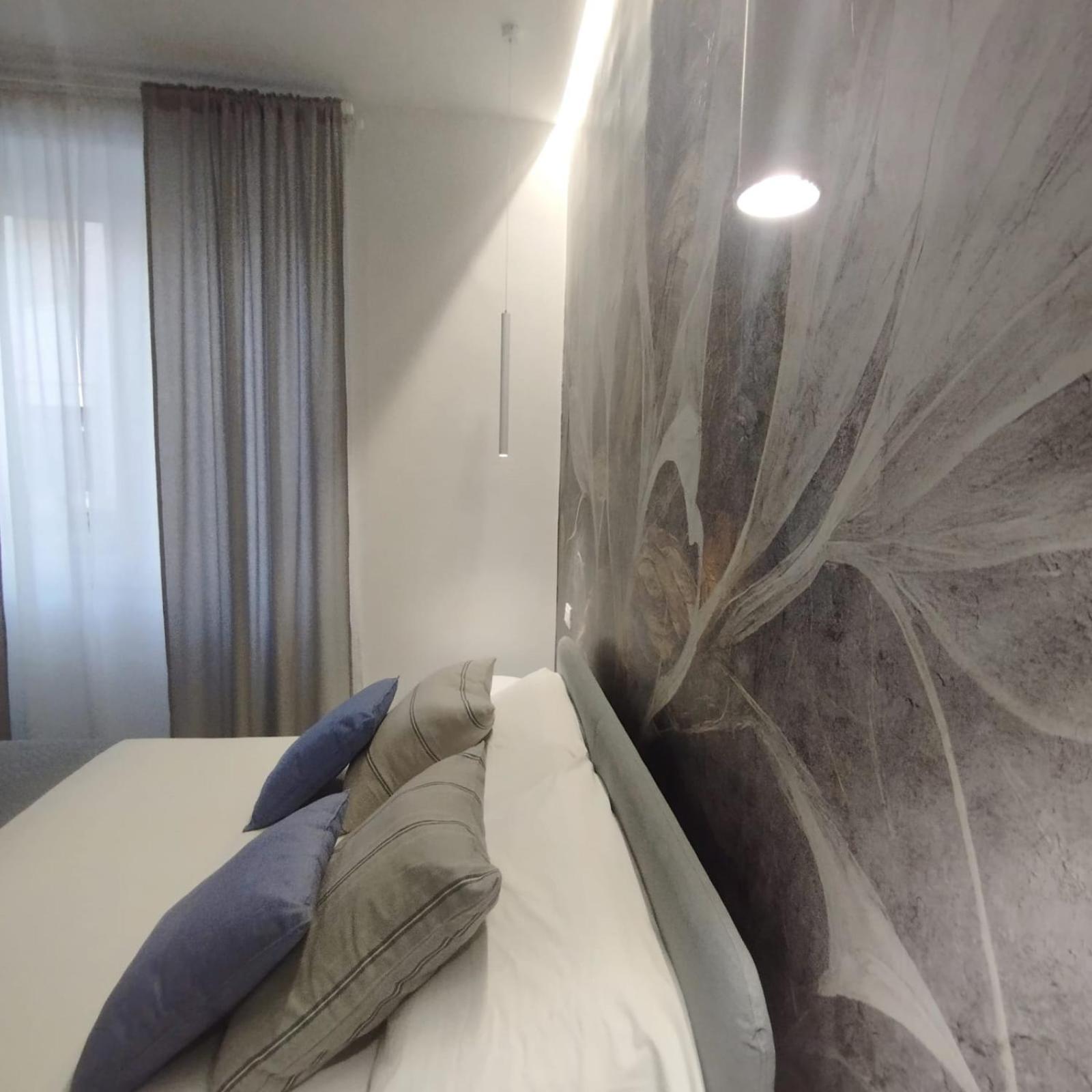 Agatha Modern Elegant Rooms SantʼAgata di Militello Zewnętrze zdjęcie