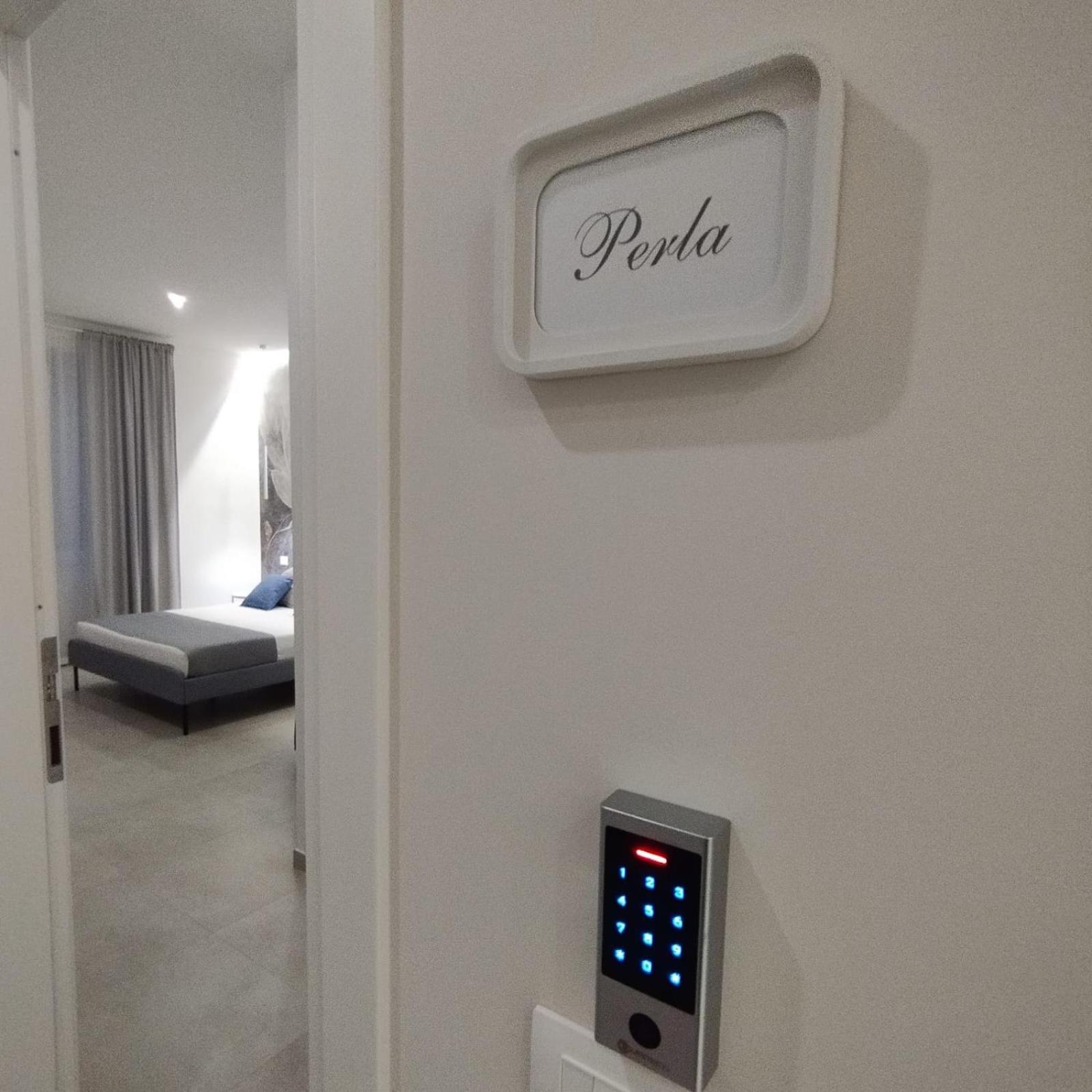 Agatha Modern Elegant Rooms SantʼAgata di Militello Zewnętrze zdjęcie