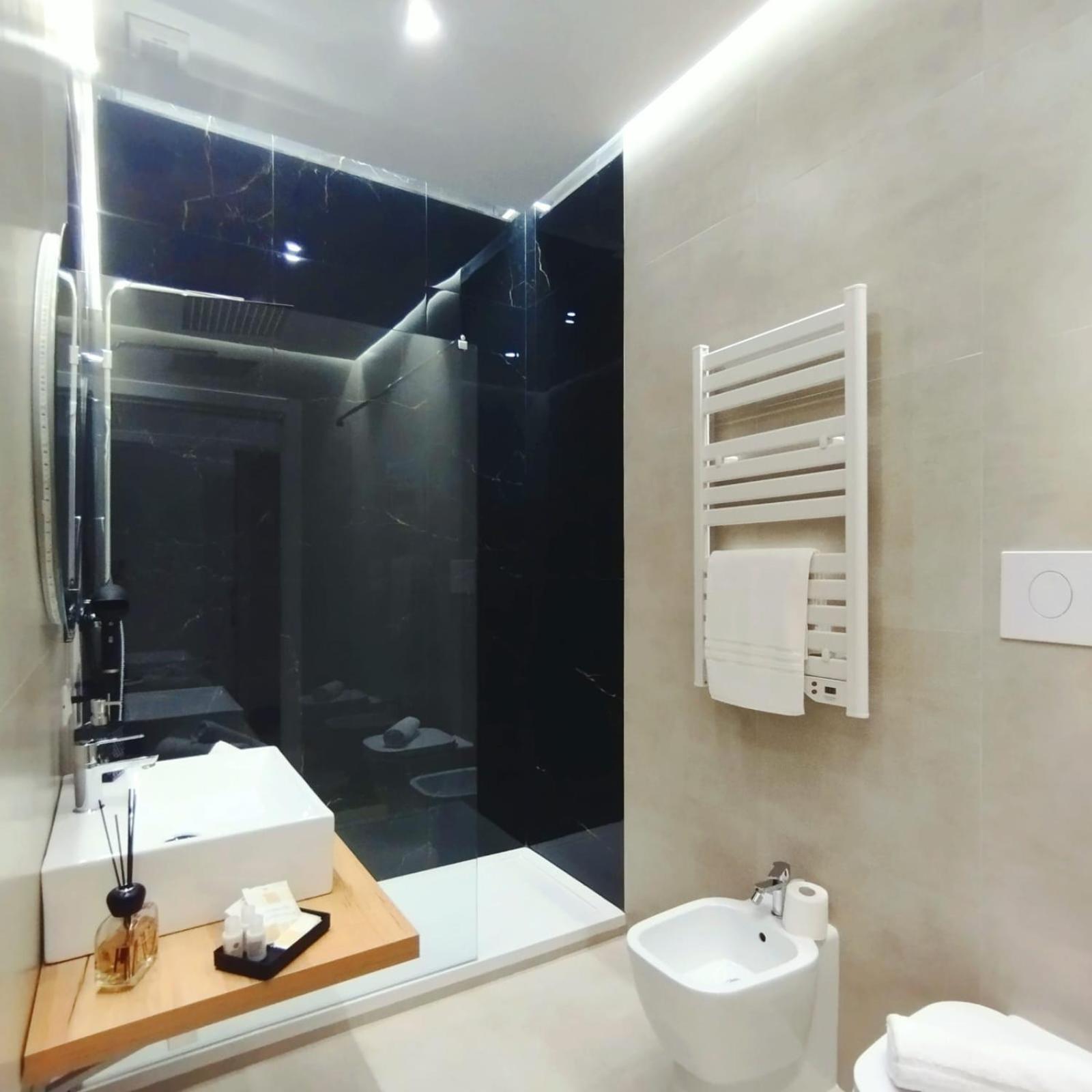 Agatha Modern Elegant Rooms SantʼAgata di Militello Zewnętrze zdjęcie
